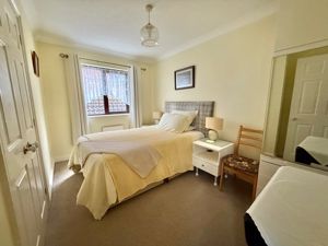 Photo 6- click for photo gallery